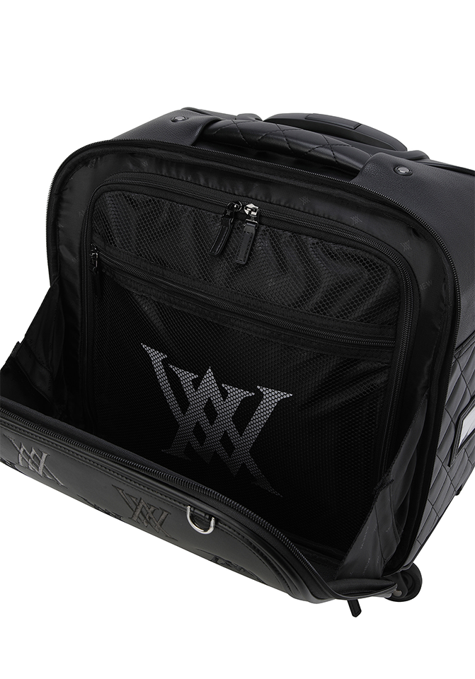 Uni Logo Point Quilted Carrier Bag - Black