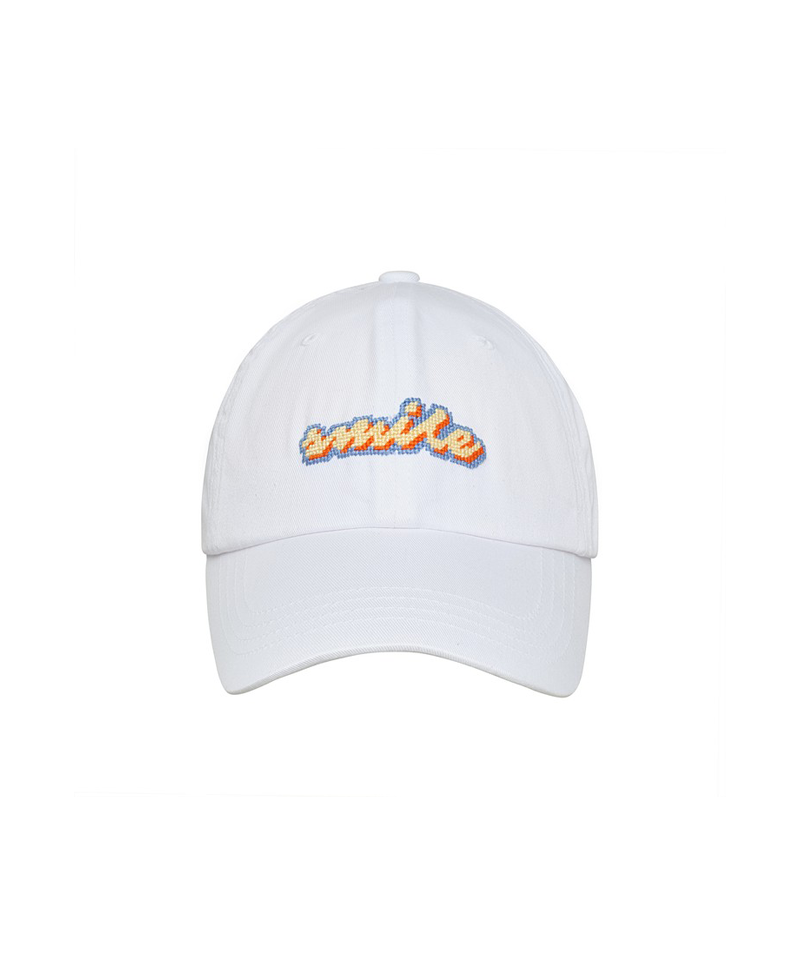LOLONG Smile Needle Point Hat - White
