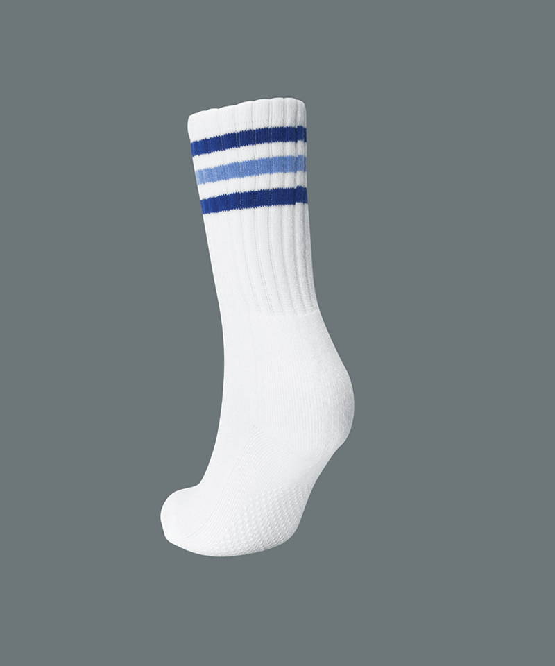 Mid-Weight Functional Golf Socks That Enhance Ground Grip