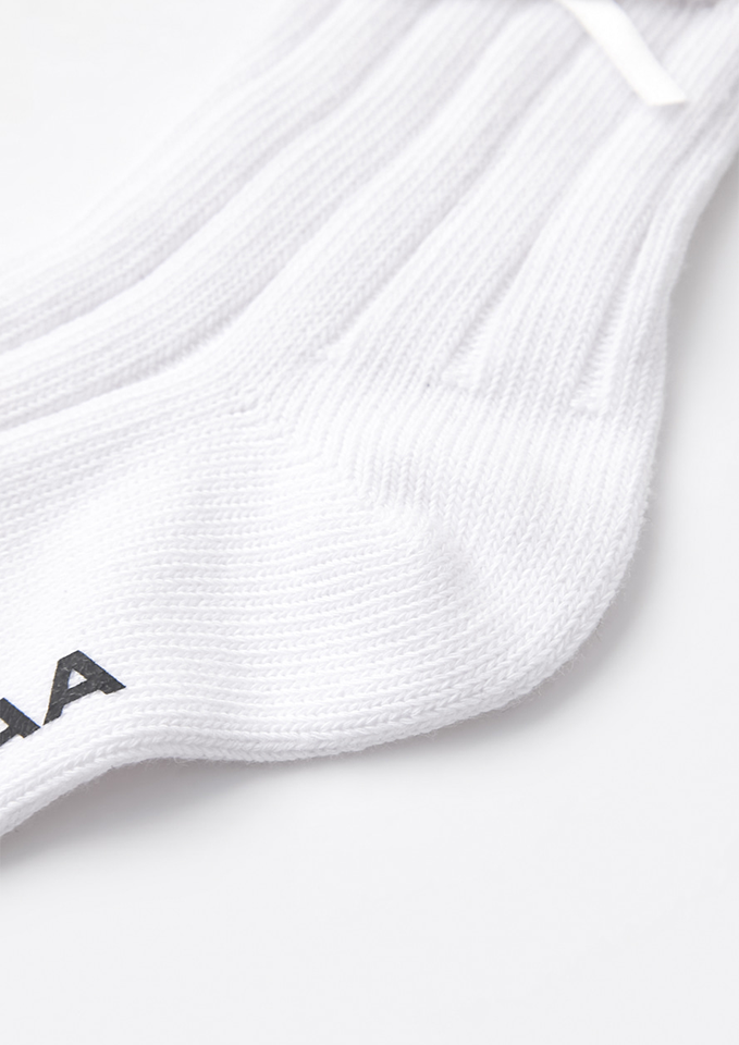 UTAA Women's Laurel Frill Ribbon Socks - White