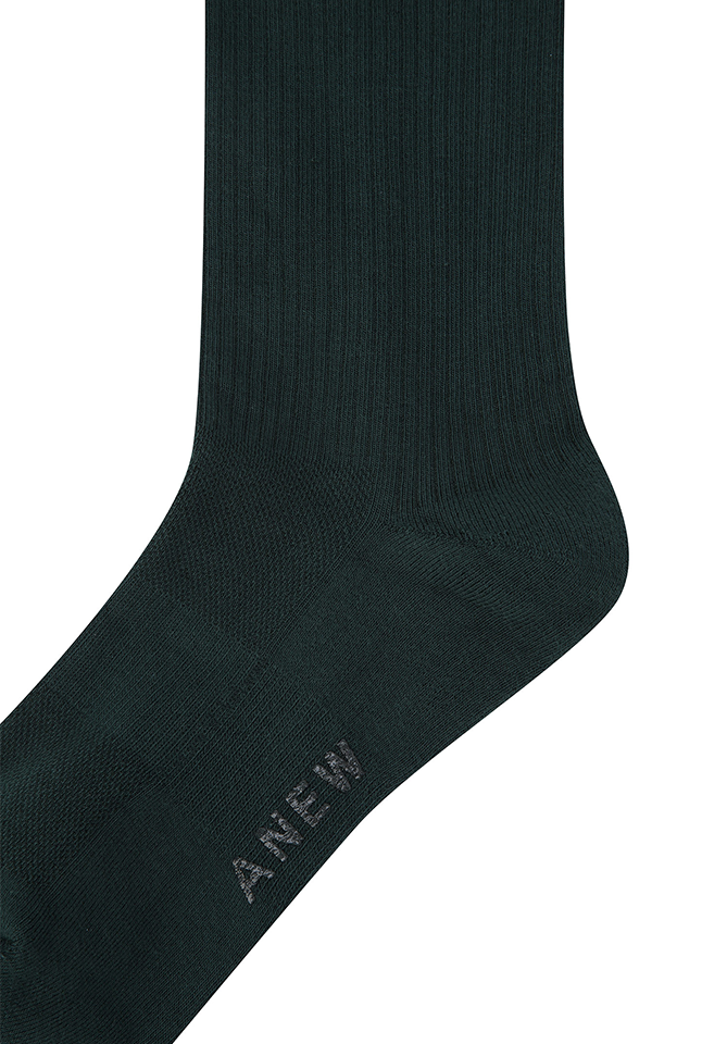 Women's Basic Middle Socks - Dark Green