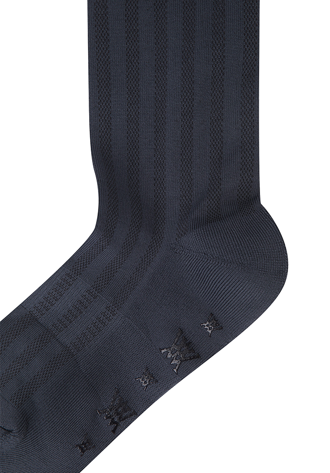Women's Color Pop Knee Socks - Charcoal Gray