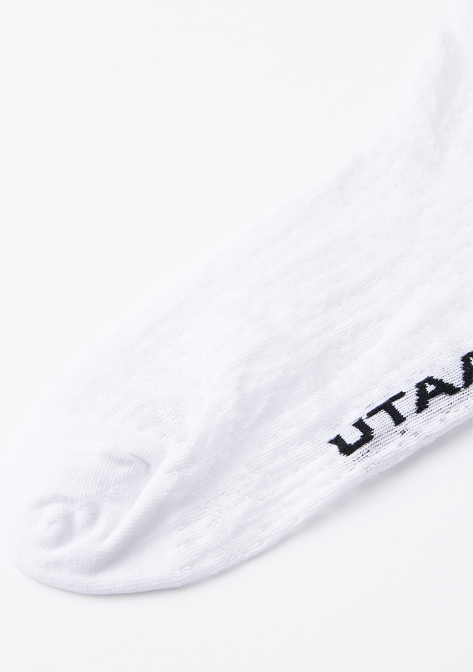 UTAA Women's Punching Pattern Loose Socks - White