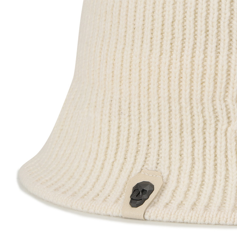Amazing Cre Women's Lambs Wool Knit Hat - Ivory