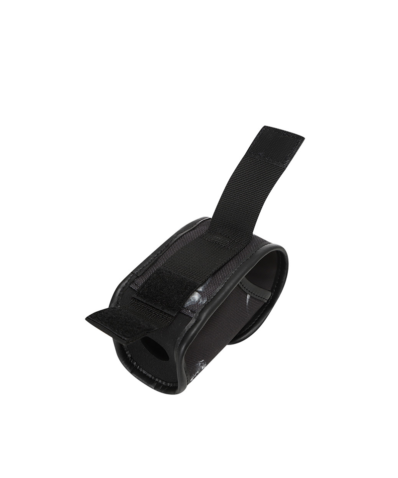 Amazing Cre Bone Graphic Two Ball Case - Black