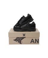 Women's Punching Shoes - Black
