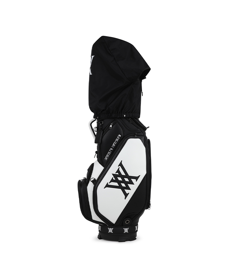 9.5 Unisex Tour Bag - Black