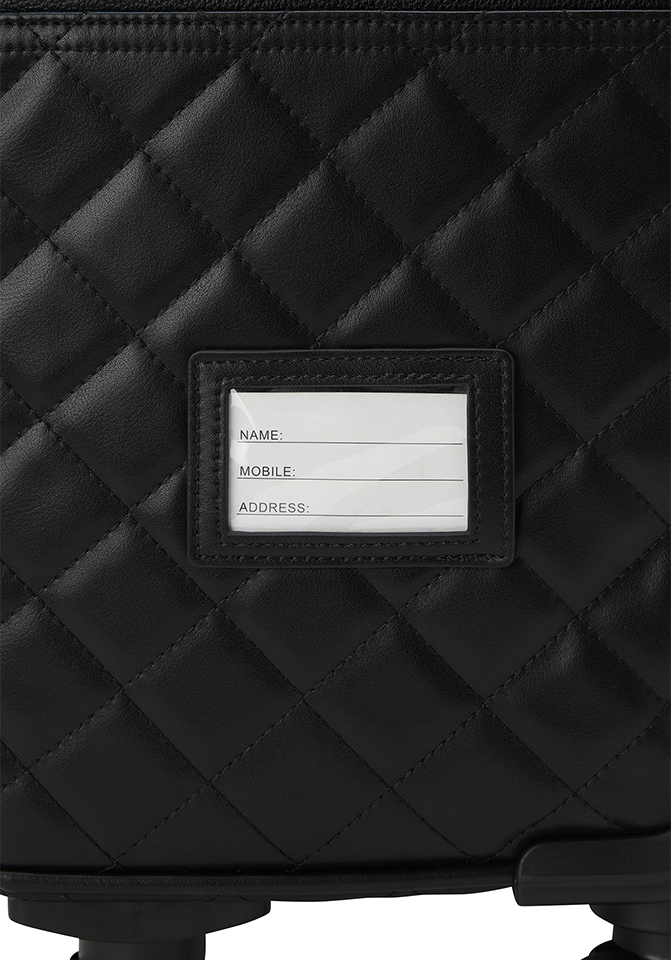 Uni Logo Point Quilted Carrier Bag - Black