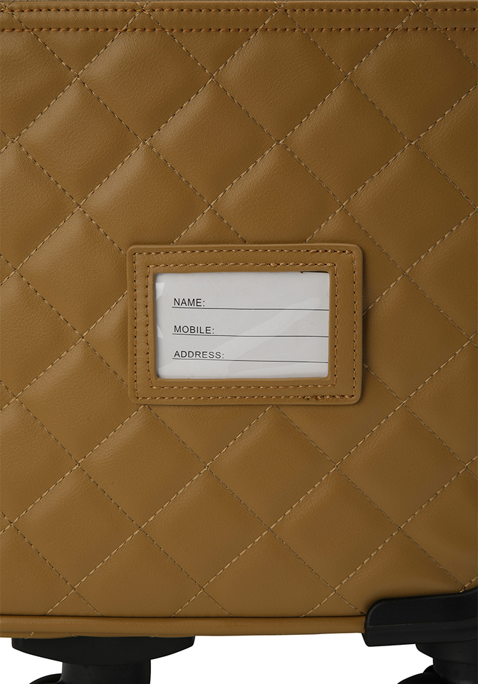 Uni Logo Point Quilted Carrier Bag - Ivory
