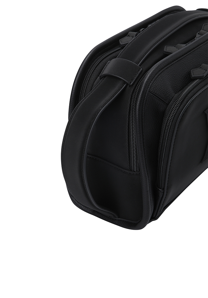Uni Pocket Two Way Pouch - Black