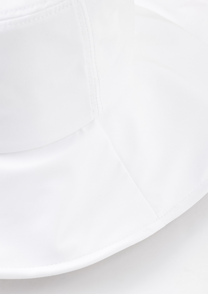 UTAA Women's Laurel Symbol Emblem Bucket Hat - White
