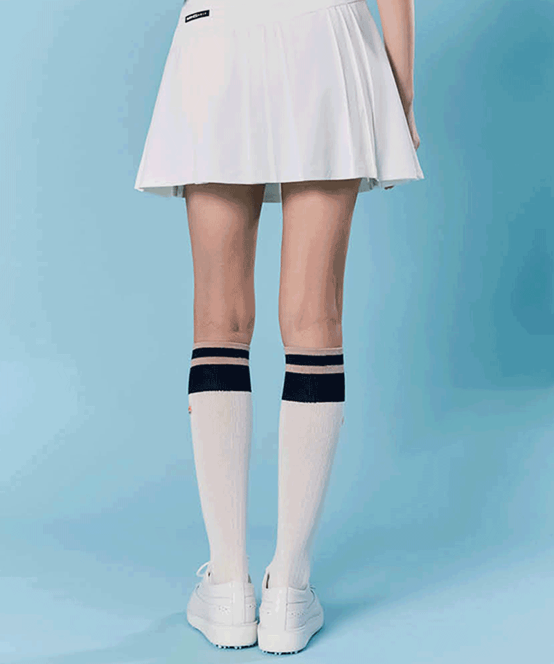 Orange Label Two-Tone Color Blocking Knee Socks - White