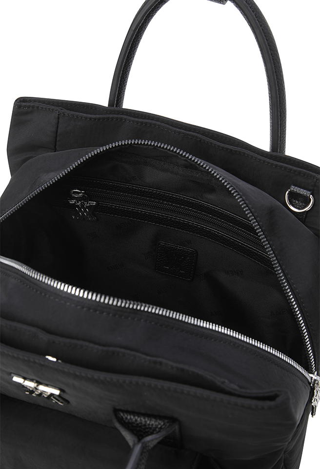 Women's Out Pocket Tote Bag - Black