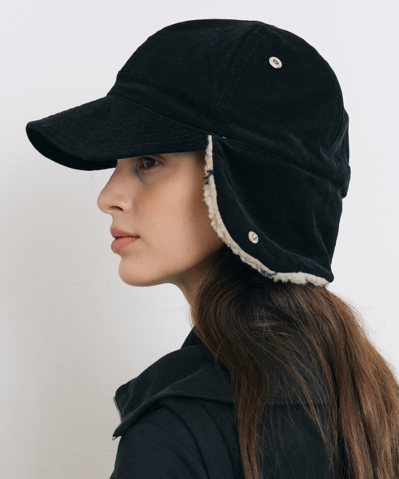 Dot Boa Earflap Cap Black